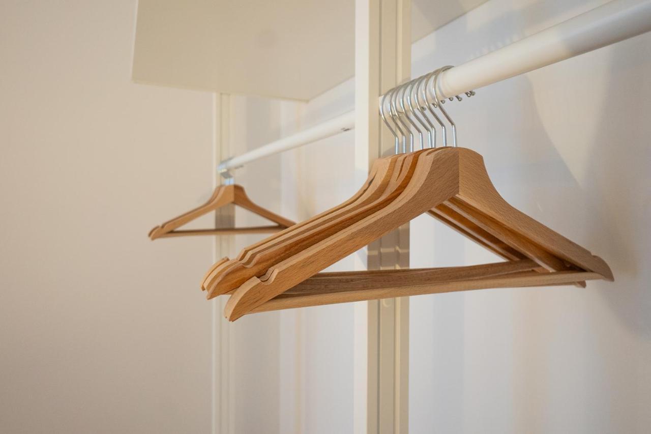 Chic 94M2 Apartment With A King-Size Bed เวียนนา ภายนอก รูปภาพ
